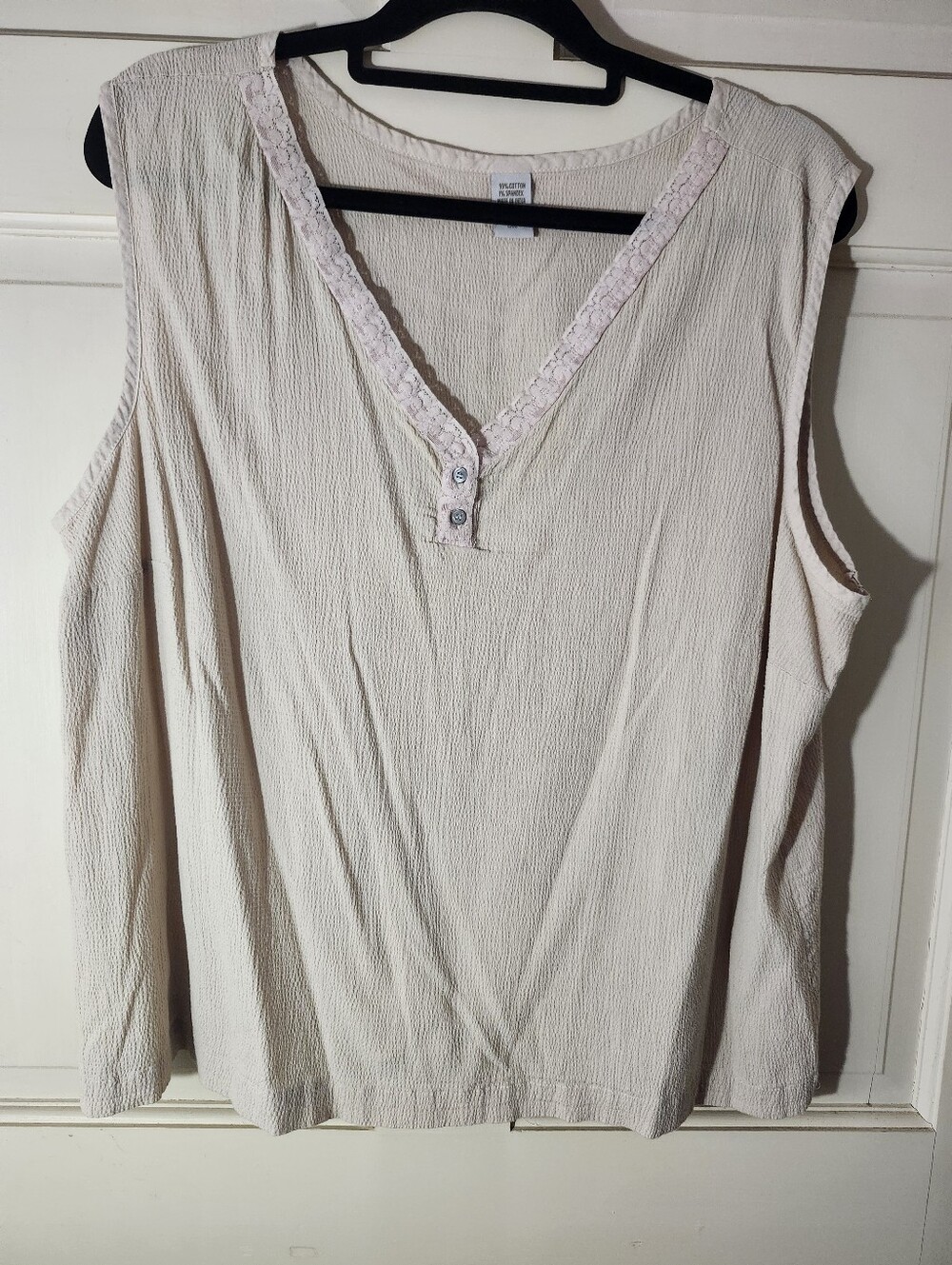 Sleeveless Lace-Trim V-Neck Tank in Light Beige